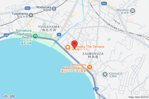 月と松
